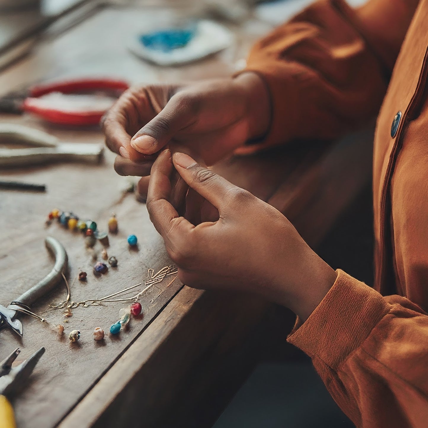Design Your Custom Jewelry: A Personalized Journey with Linda & Lilo
